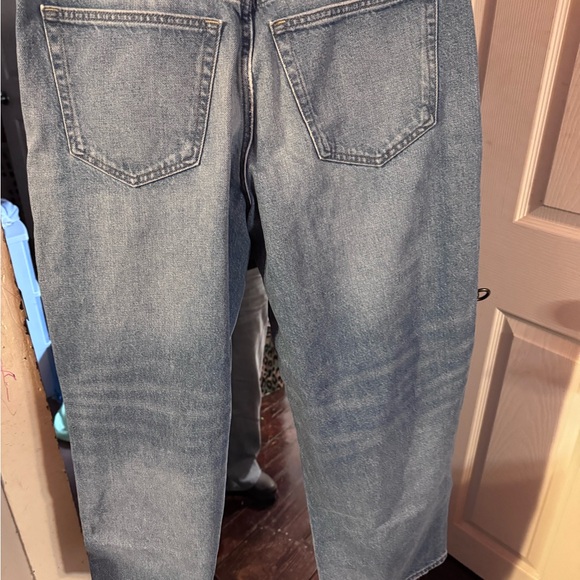 Universal Thread Relaxed Ripped Mid-Blue Jeans - Picture 4 of 4